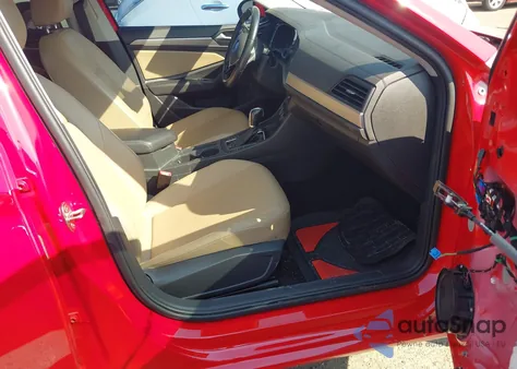 2019 Volkswagen Jetta 1.4T R-Line/1.4T S/1.4T Se из США, поврежденный, VIN 3VWCB7BU5KM142017